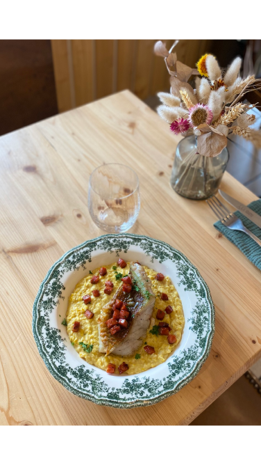 Colonel Popote - Fontaine des Éléphants - Château des Ducs de Savoie - Parc du Verney - restaurant BARBERAZ - Restaurant Chambery - manger a BARBERAZ