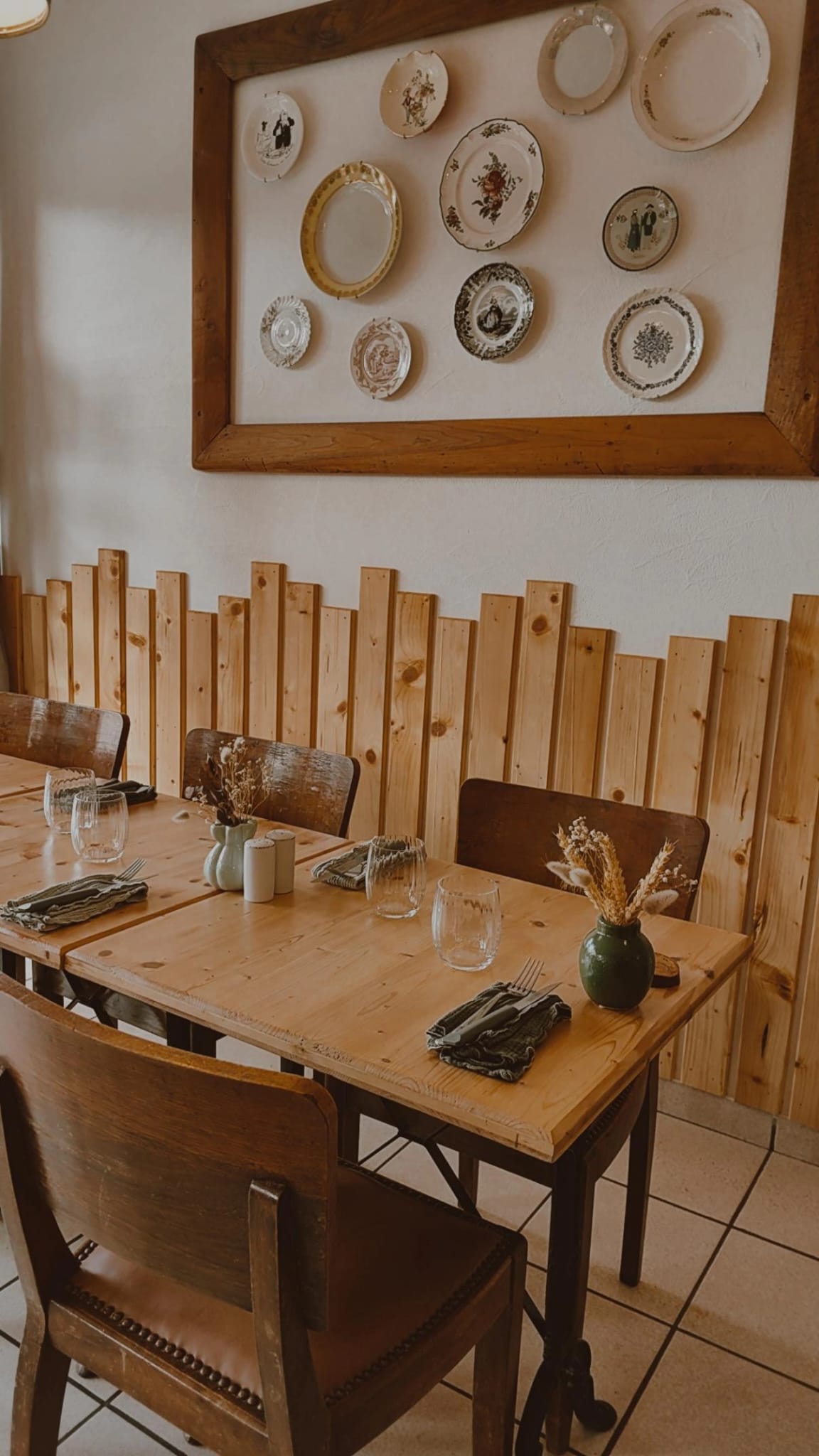 Colonel Popote - Fontaine des Éléphants - Château des Ducs de Savoie - Parc du Verney - restaurant BARBERAZ - Restaurant Chambery